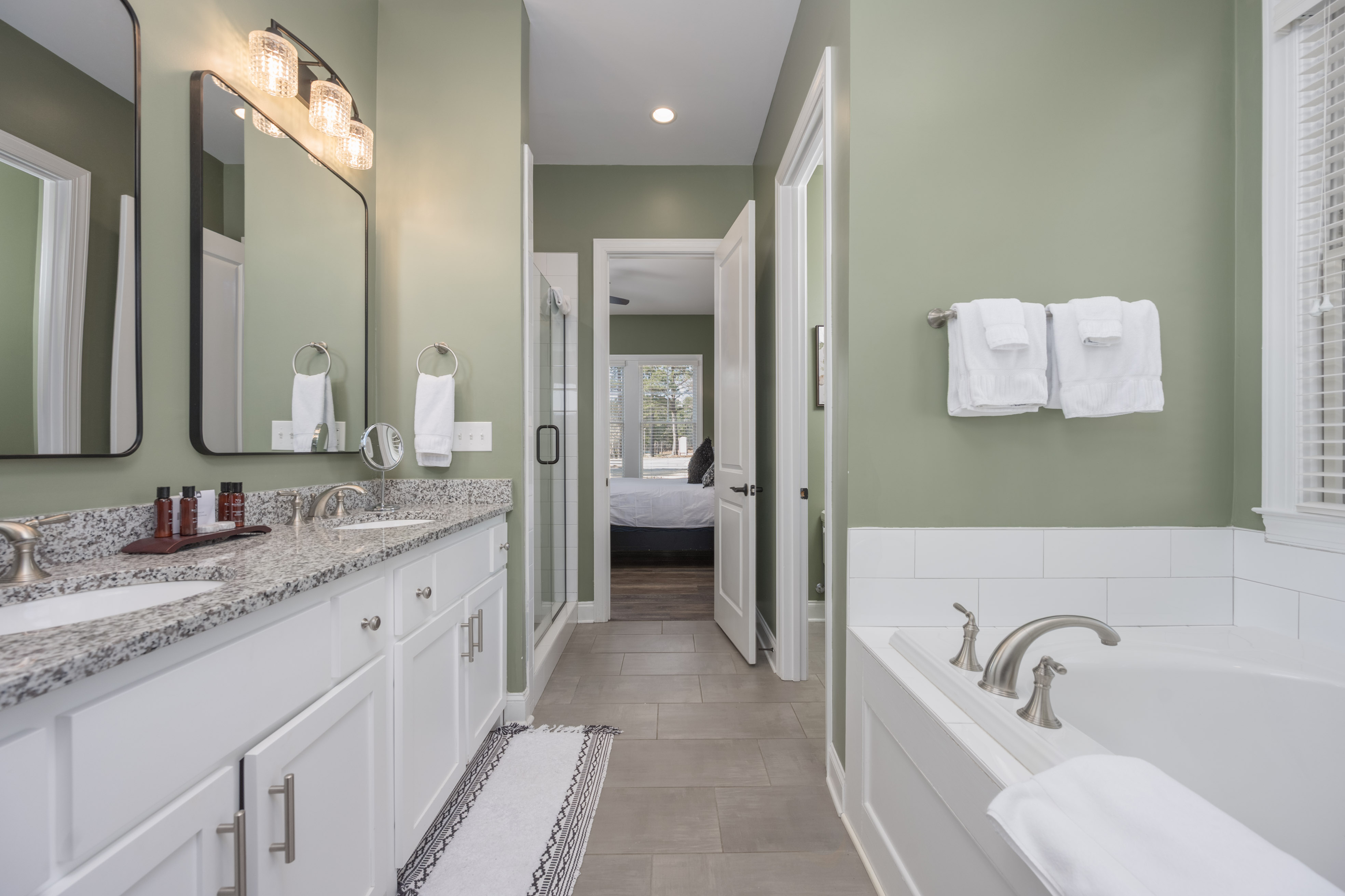 1011 Starboard Drive image 16